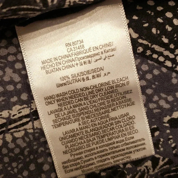 Bcbg Maxazaria silk tunic size XS NWOT - Picture 7 of 7